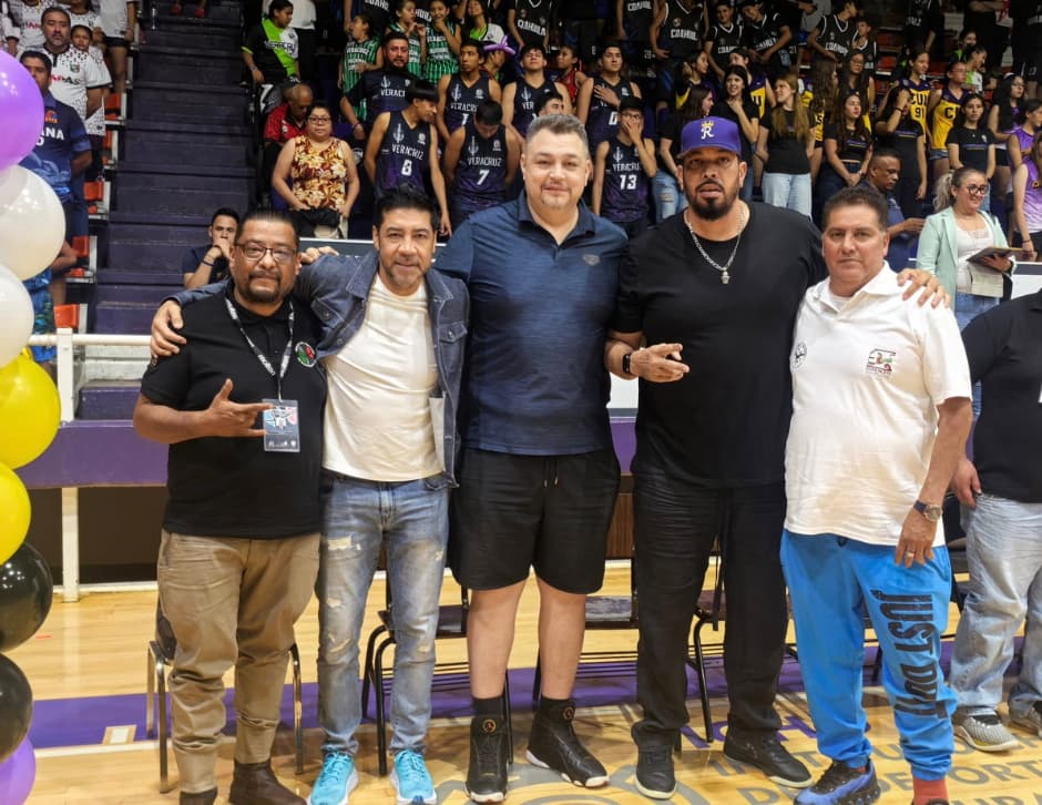 collage 2 abril 2026